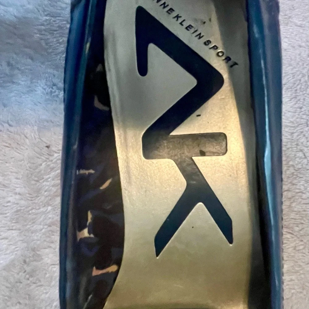 Anne Klein Women's Dark Blue Wedge Loafers size 8.5 M